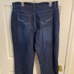 gloria vanderbilt Amanda jeans new without tags misses size 16 short